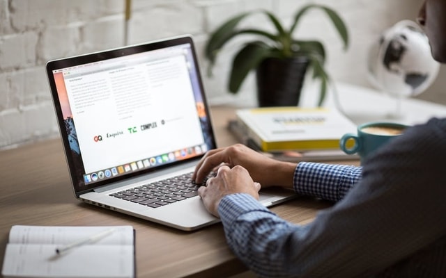 <img alt="man typing on laptop learning management system" src="https://topyx.com/wp-content/uploads/2017/06/2-man-typing-on-laptop-learning-management-system-.jpg"/>